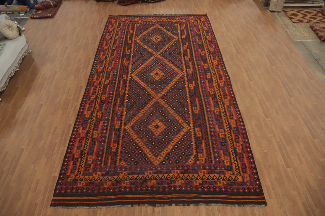 Geometric Kilim Vegetable Dye Large Rug 10x18