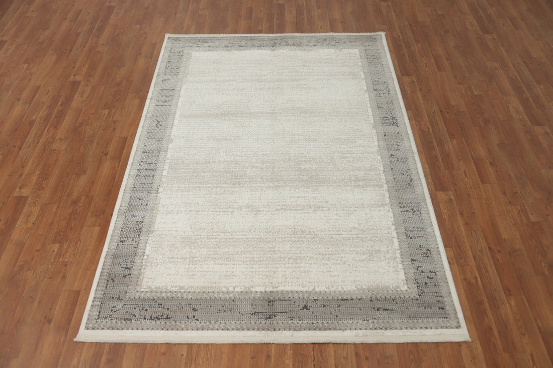 Modern Stylish Beige and Gray Bordered Rug 5x7