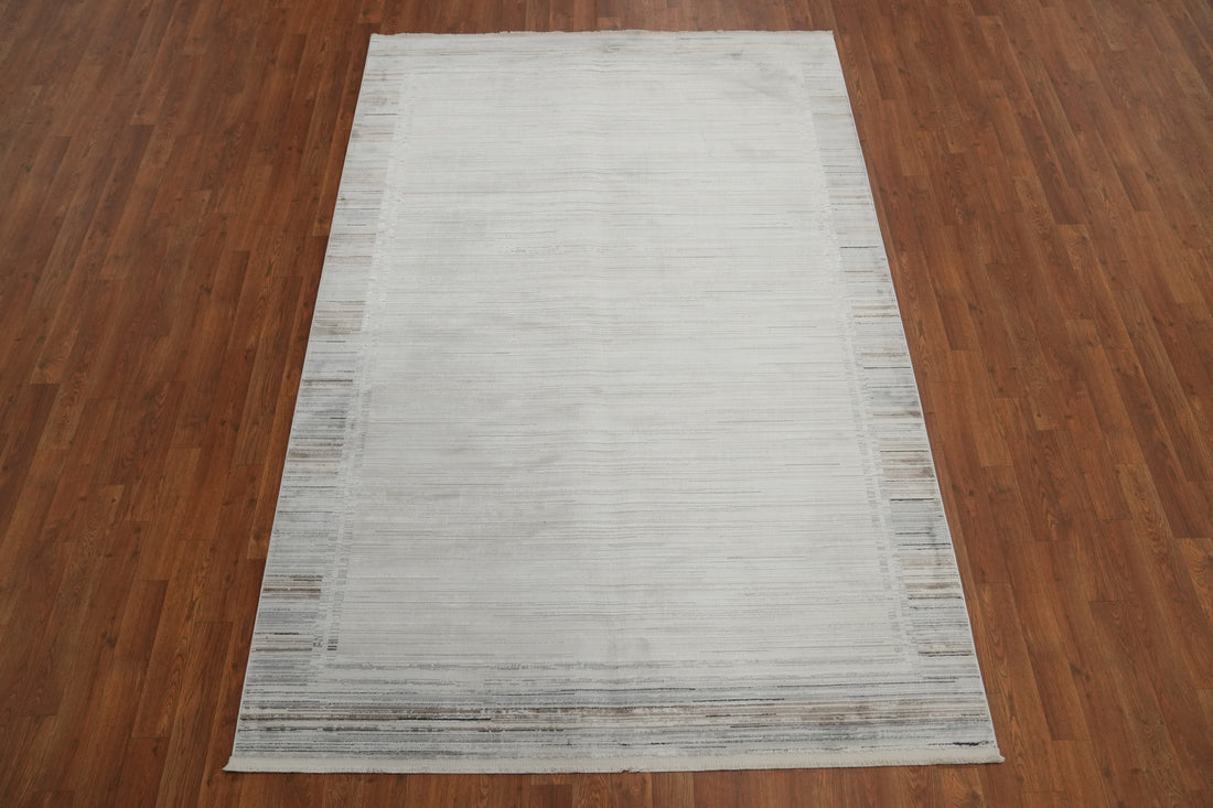 Elegant Neutral Toned Modern Rug 5x7