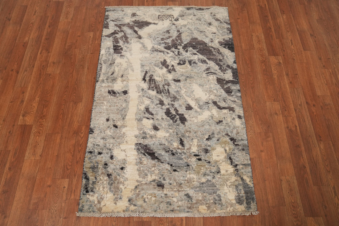 Luxury Gray and Beige Rug 3x5 Artistic Abstract Motifs