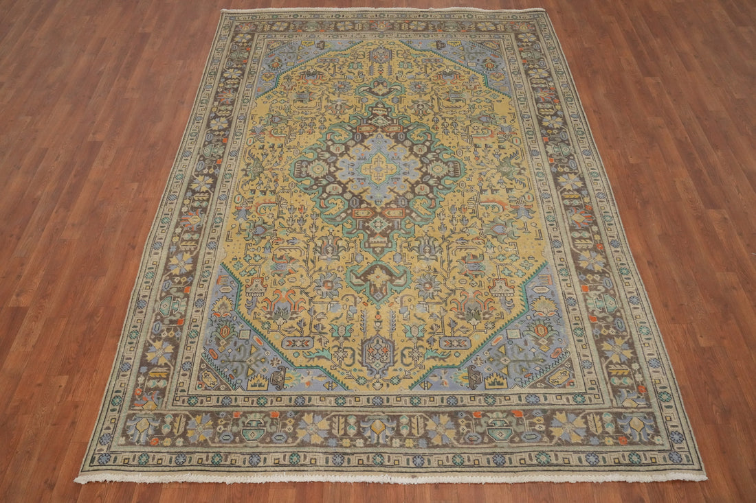 Traditional Wool Geometric Tabriz Persian Area Rug 6x9