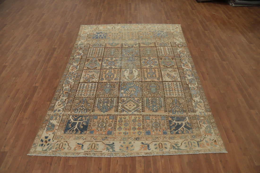 Antique Vegetable Dye Bakhtiari Persian Area Rug 7x9