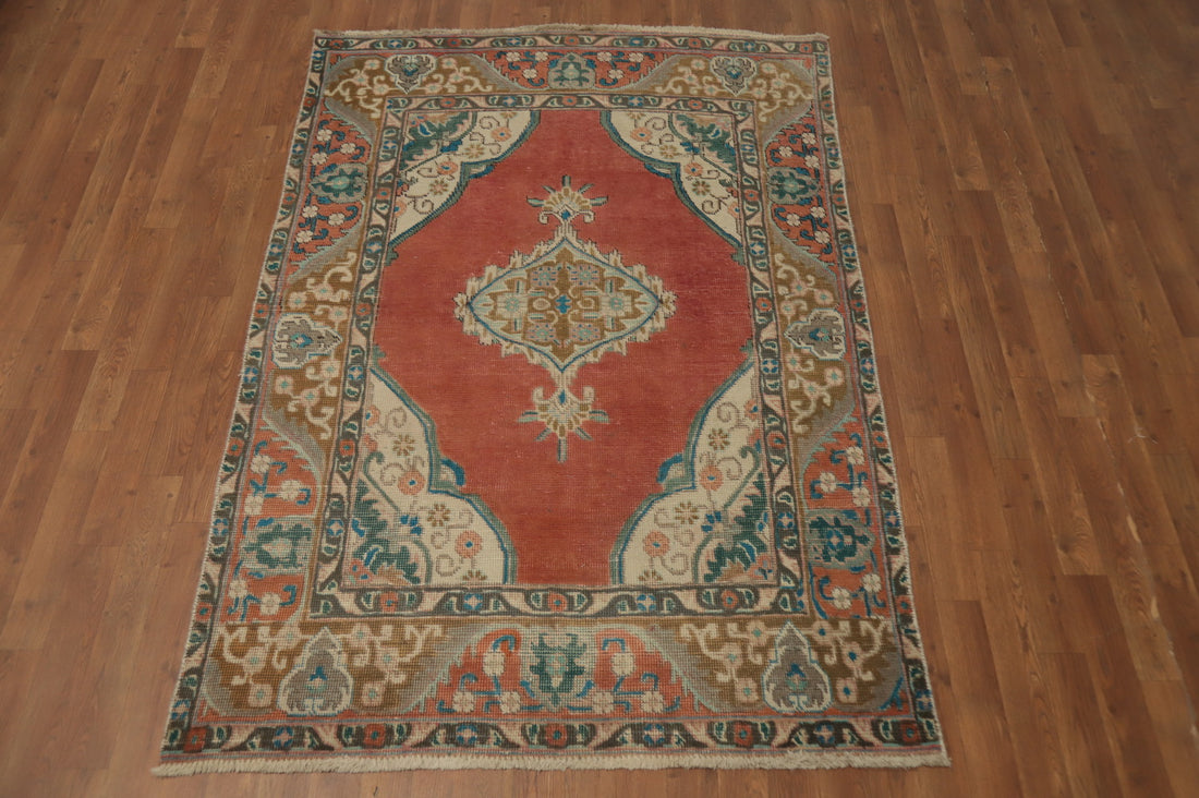 Handmade Geometric Tabriz Persian Rug 4x6
