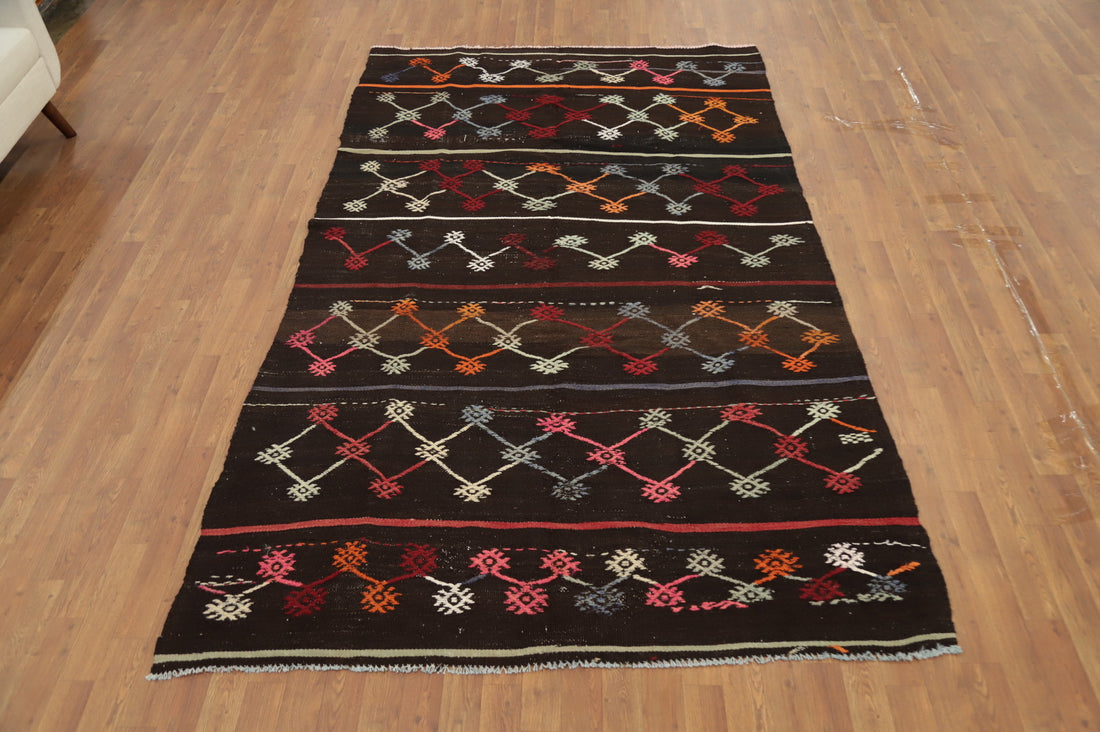 Exquisite Tribal Kilim Area Rug 6x9 with Intricate Geometric Designs
