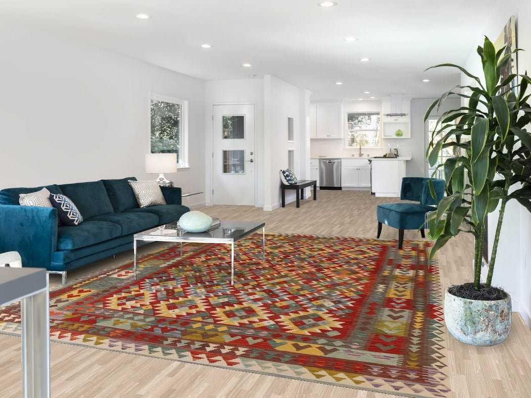 Hand-Woven Wool Kilim Area Rug 8x11