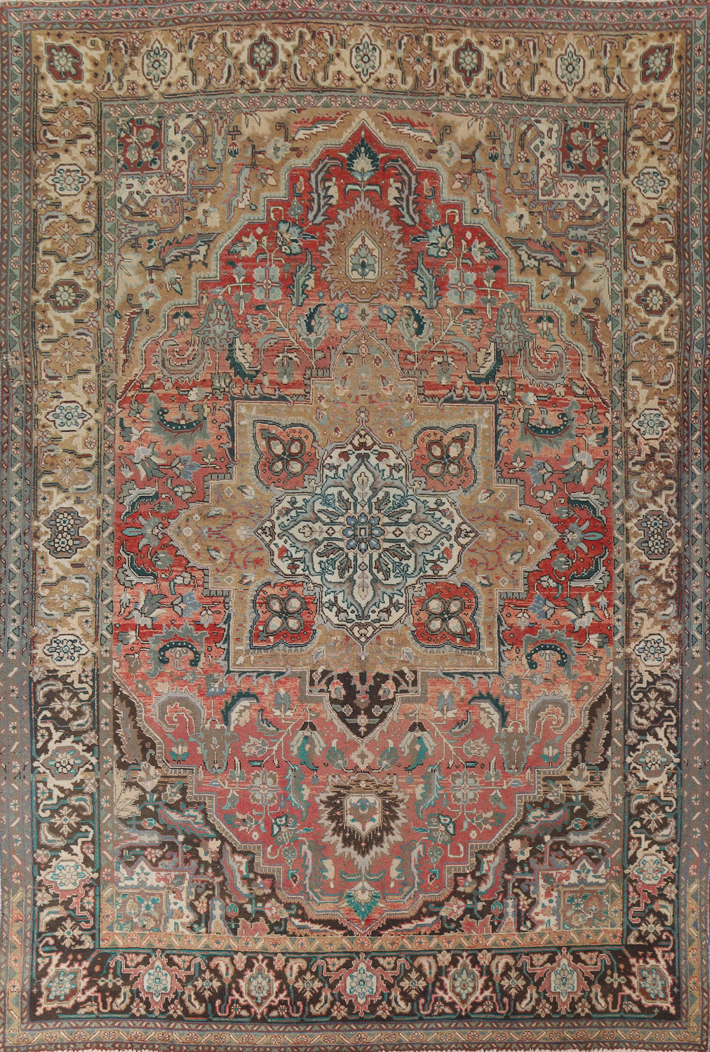 Distressed Wool Heriz Serapi Persian Area Rug 8x11