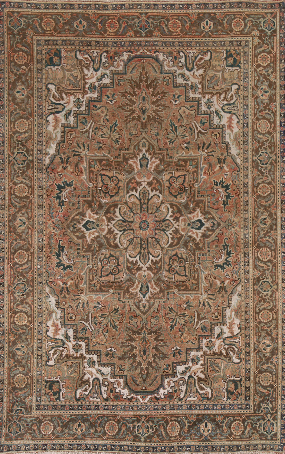 Vintage Heriz Persian Area Rug 7x10