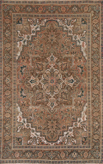Vintage Heriz Persian Area Rug 7x10