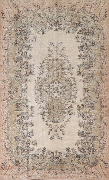 Distressed Ivory Sparta Turkish Area Rug 6x9
