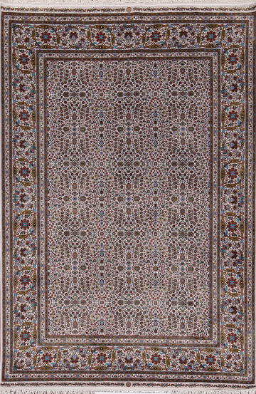 Traditional Tabriz Turkish Area Rug 5x8