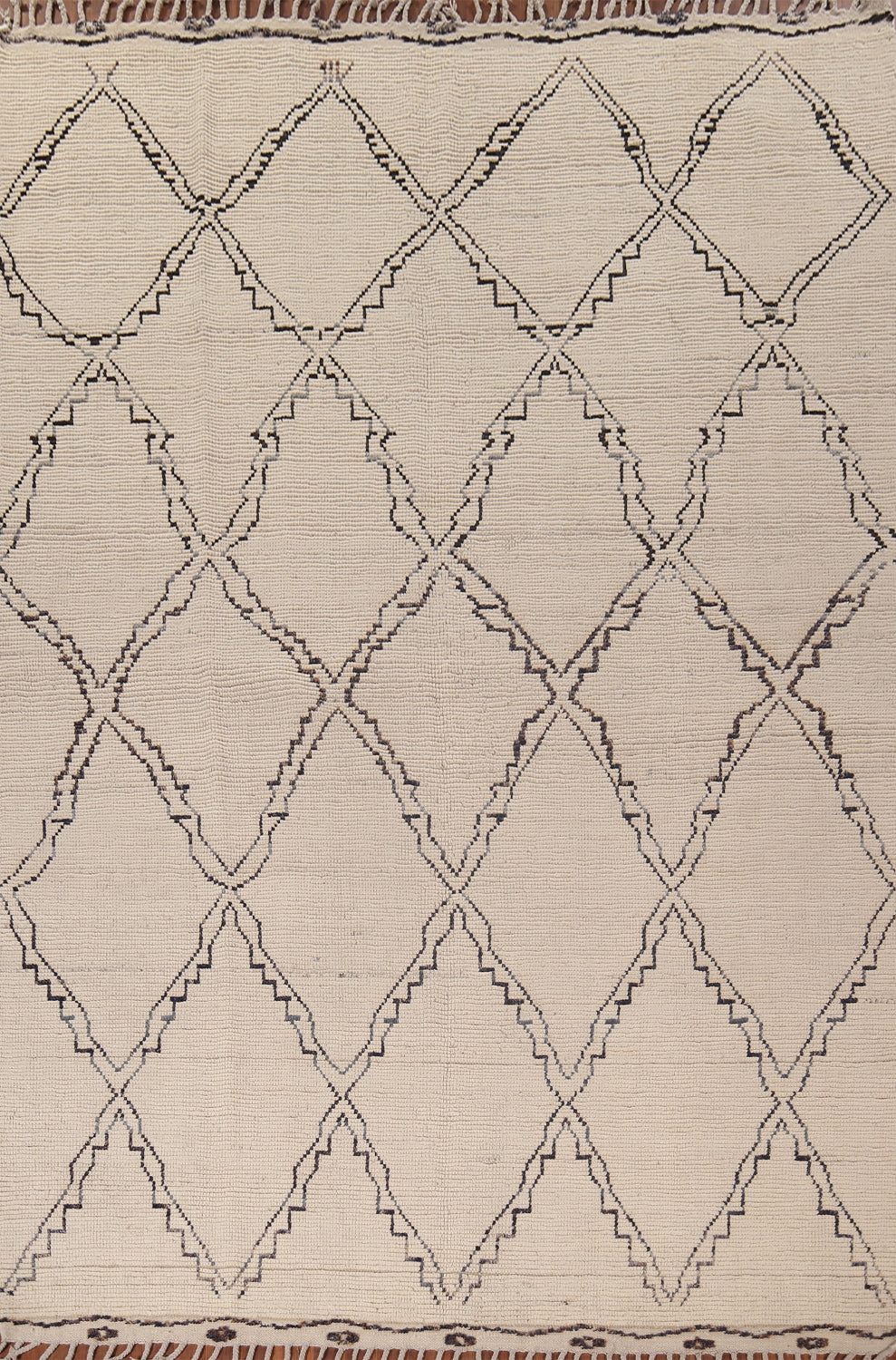 All-Over Trellis Ivory Moroccan Wool Area Rug 8x11