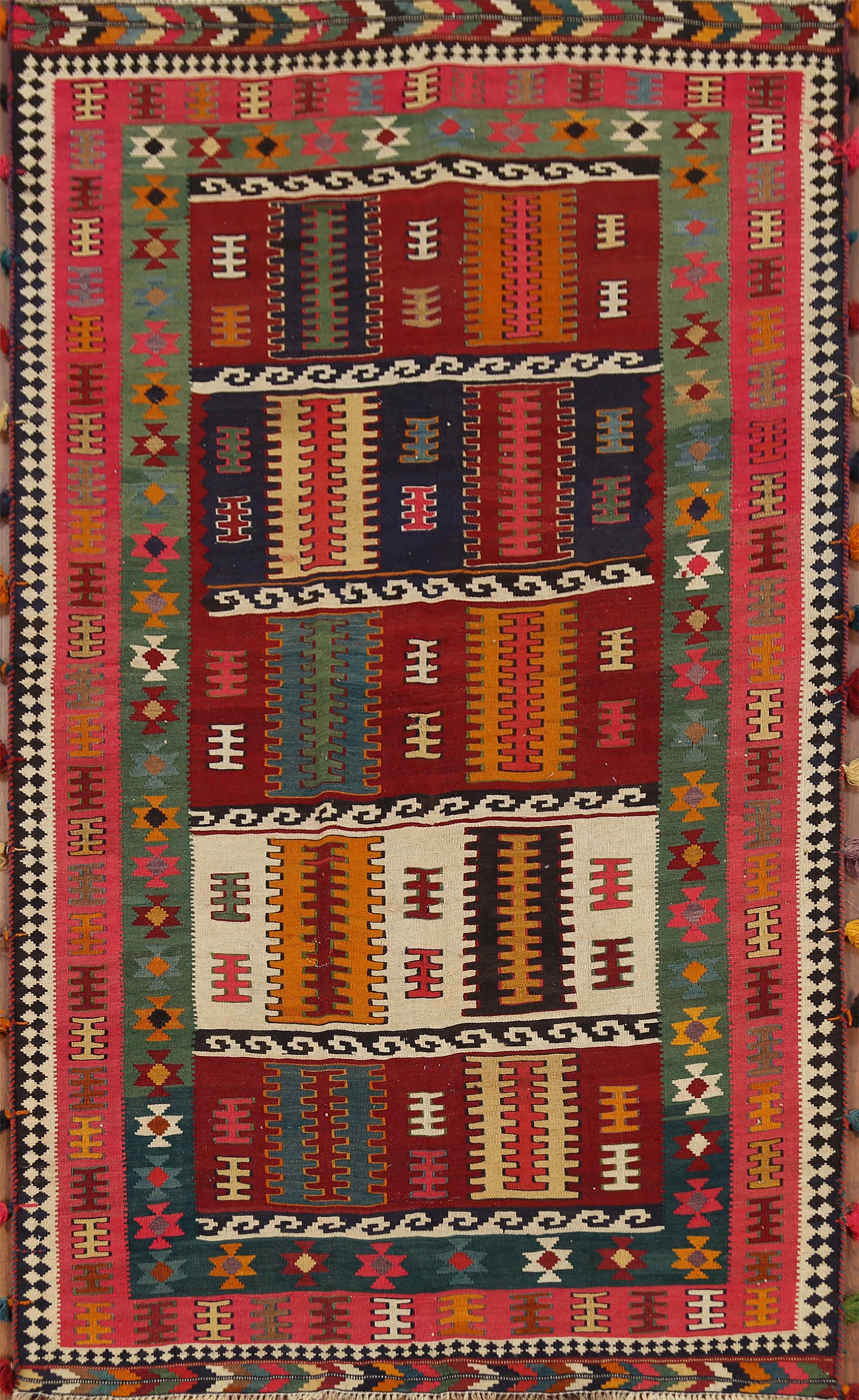 Vegetable Dye Kilim Qashqai Persian Area Rug 5x8