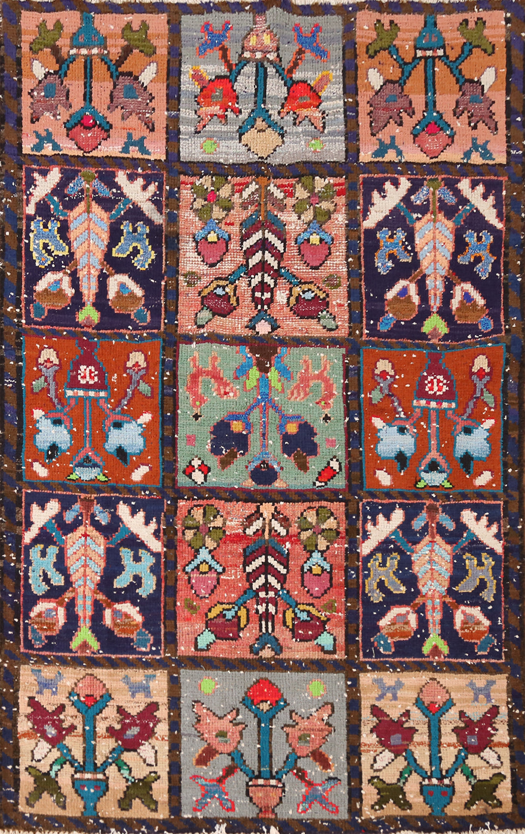 Garden Design Wool Bakhtiari Persian Rug 4x6