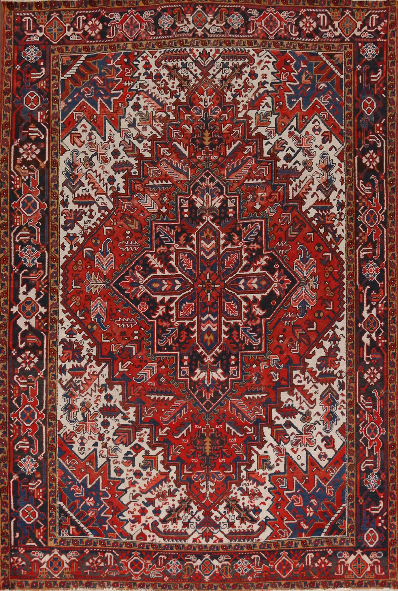 Vintage Wool Medallion Heriz Serapi Persian Area Rug 7x10