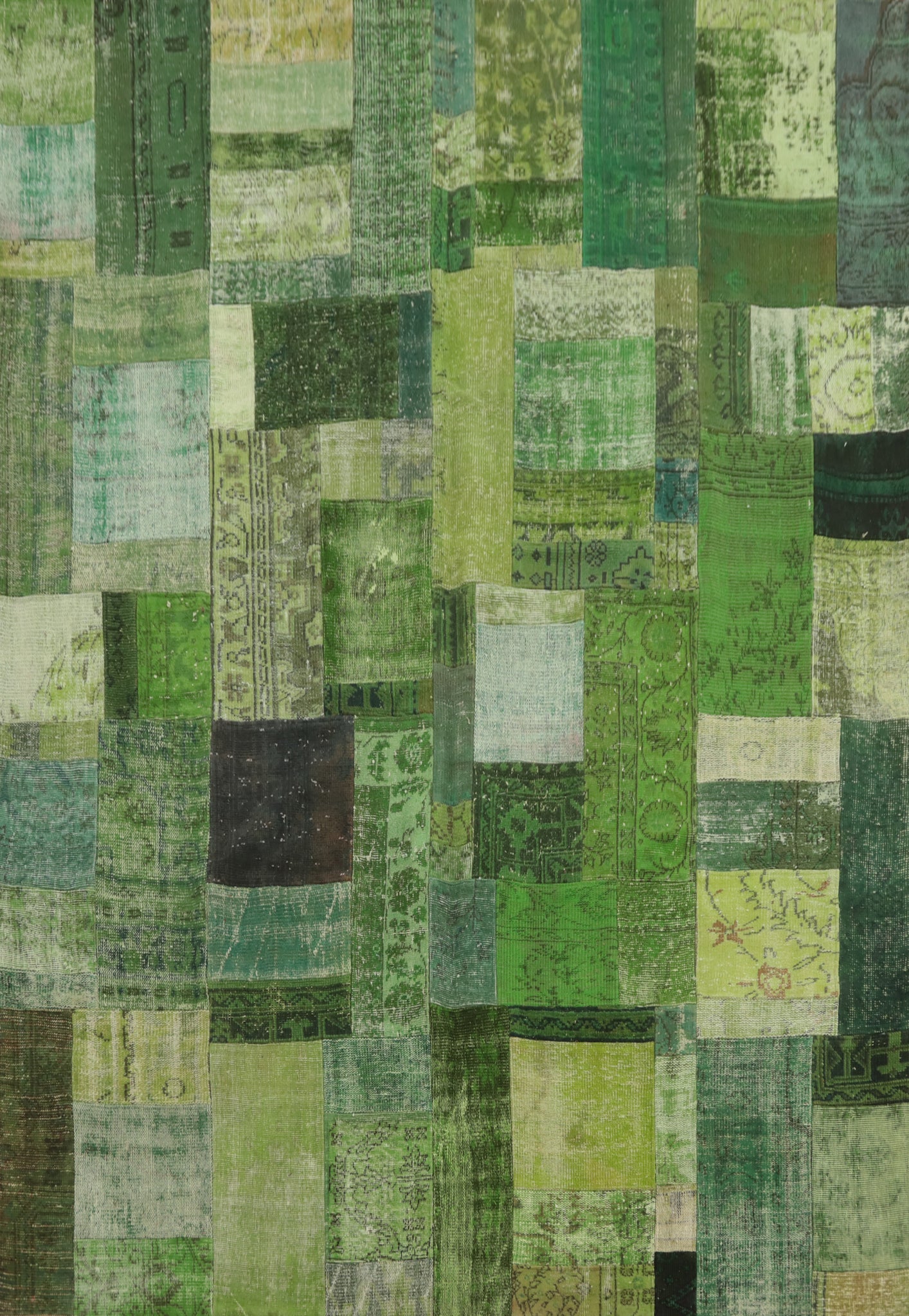 Distressed Green Patchwork Area Rug 8x10