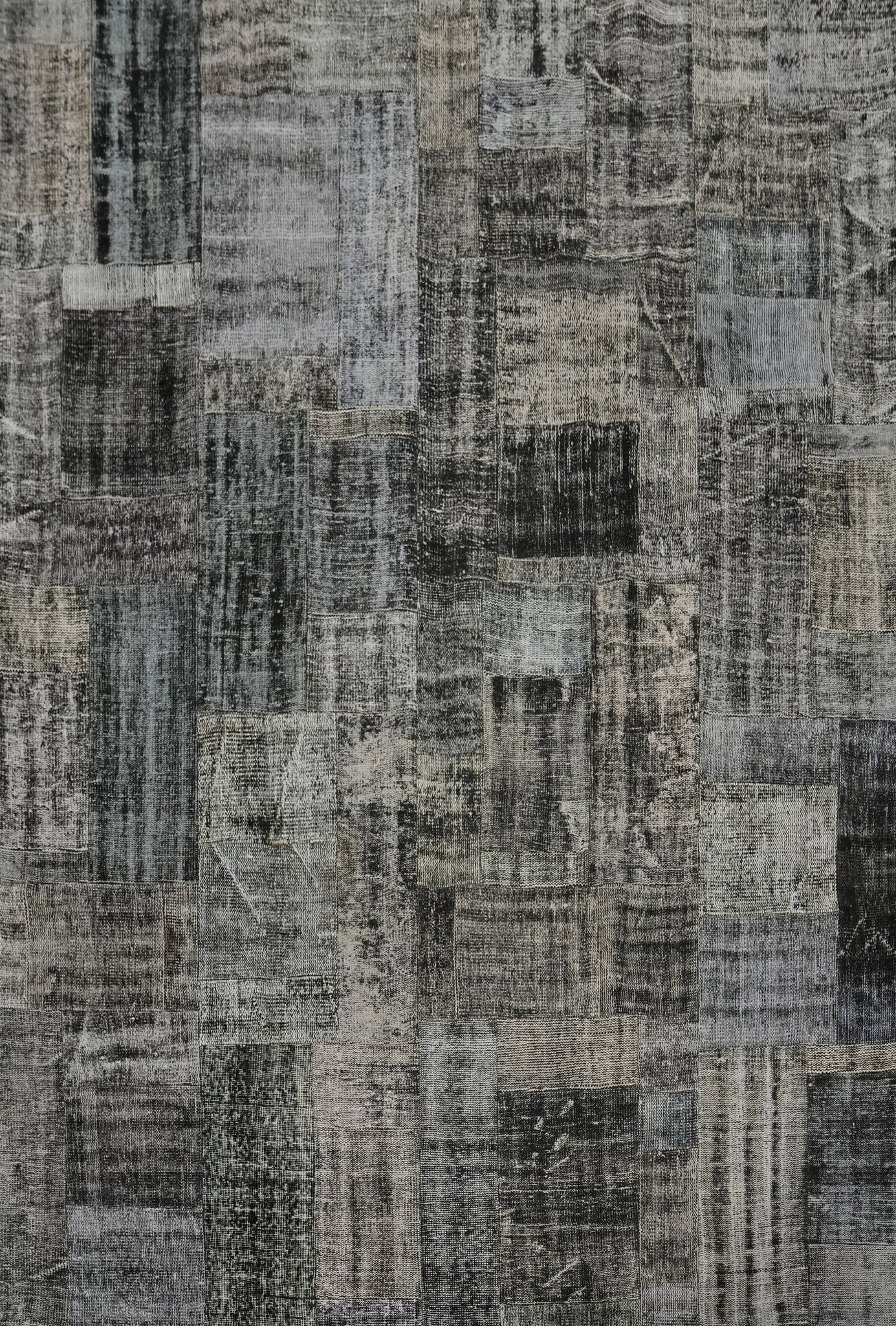 Geometric Patchwork Distressed Area Rug 8x10