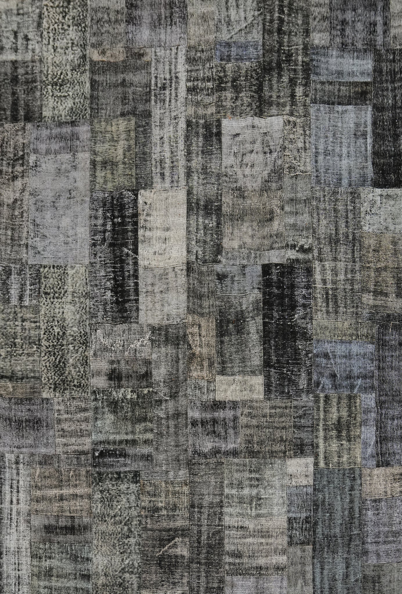 Wool Geometric Patchwork Distressed Area Rug 8x10