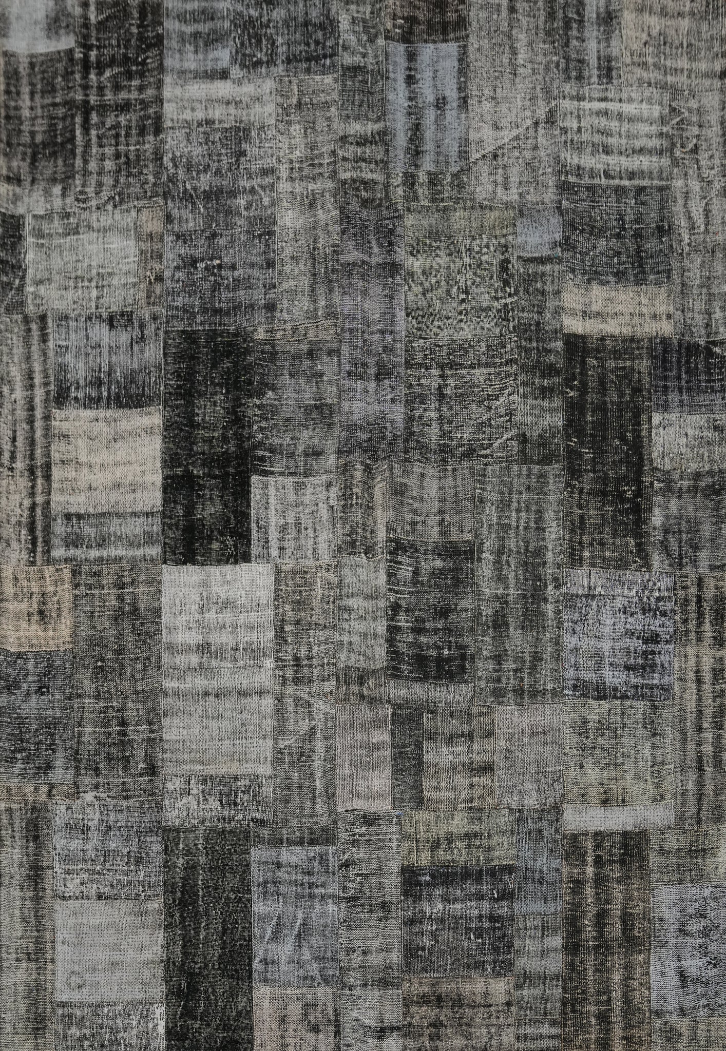 Distressed Wool Geometric Patchwork Area Rug 8x10