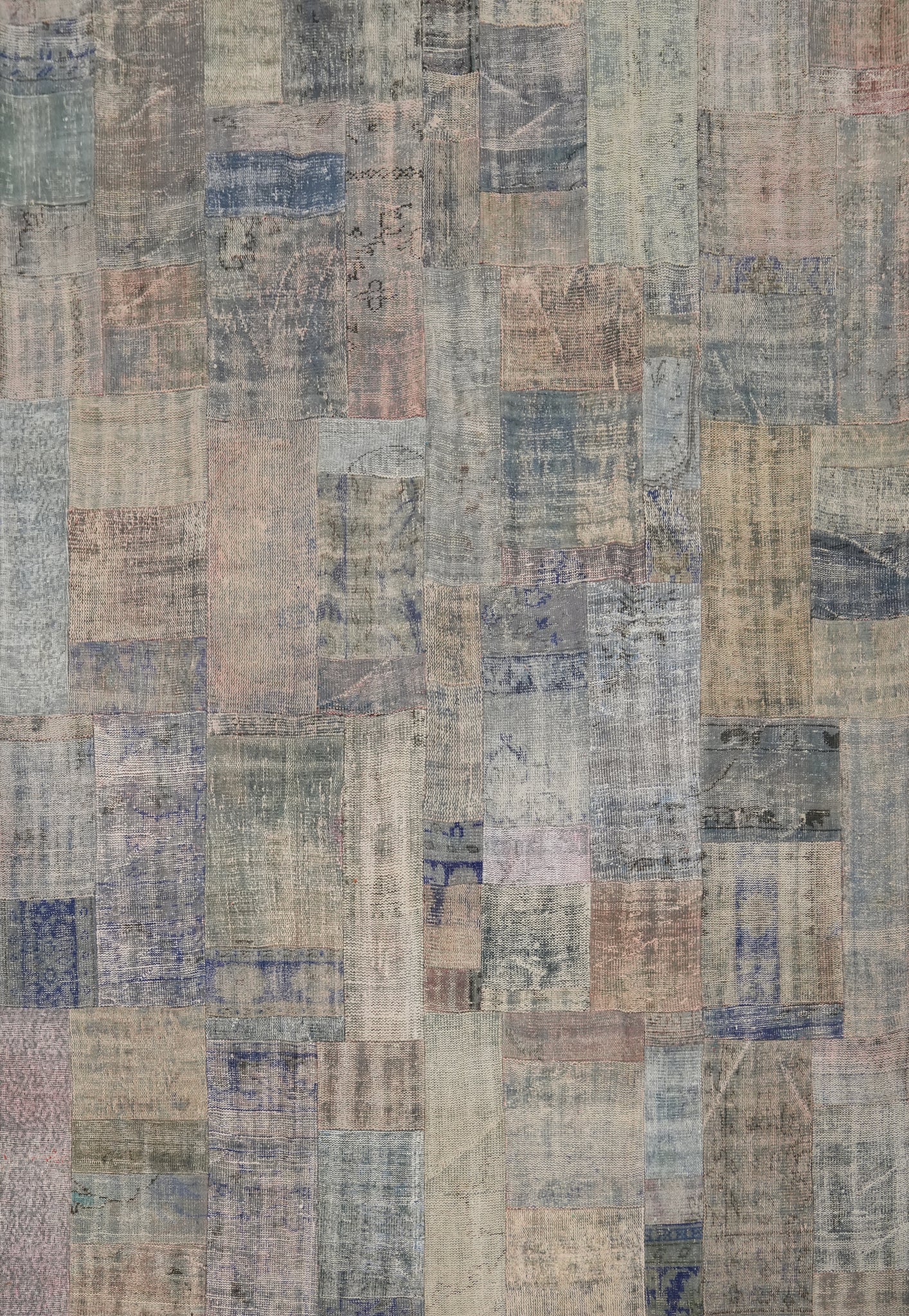 Handmade Wool Patchwork Distressed Area Rug 8x10