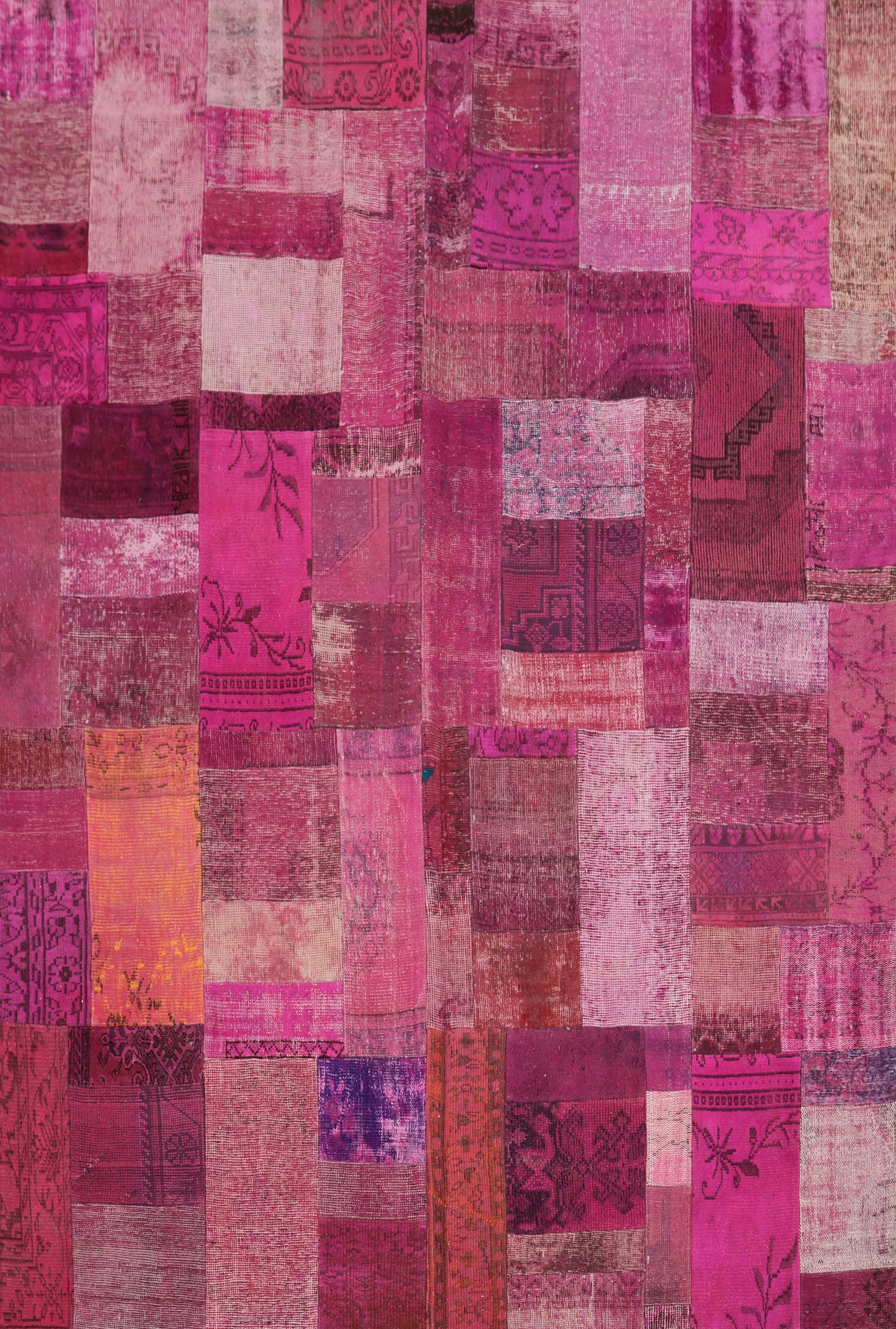 Distressed Wool Geometric Patchwork Room Size Area Rug 8x10