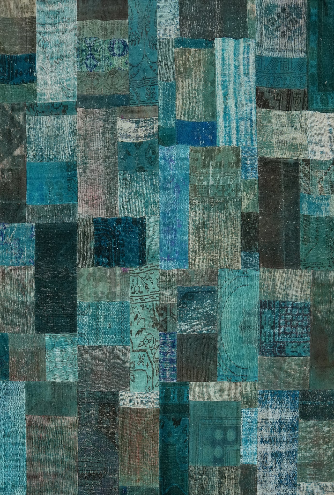 Distressed Wool Geometric Patchwork Area Rug 8x10
