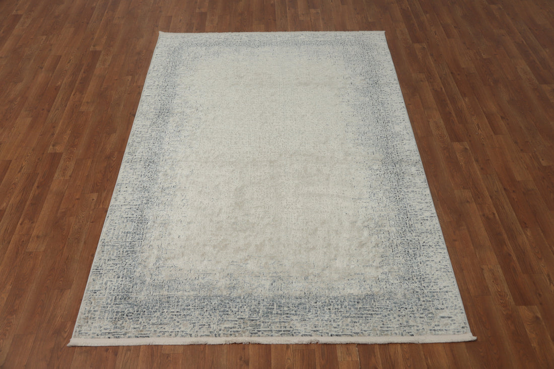Distressed Style Beige Rug 5x7 with Intricate Blue Accents