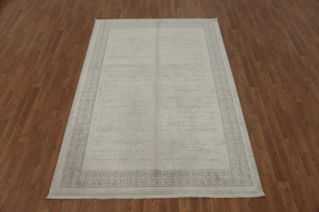 Contemporary Rug 5x7 Soft Gray with Decorative Border Design