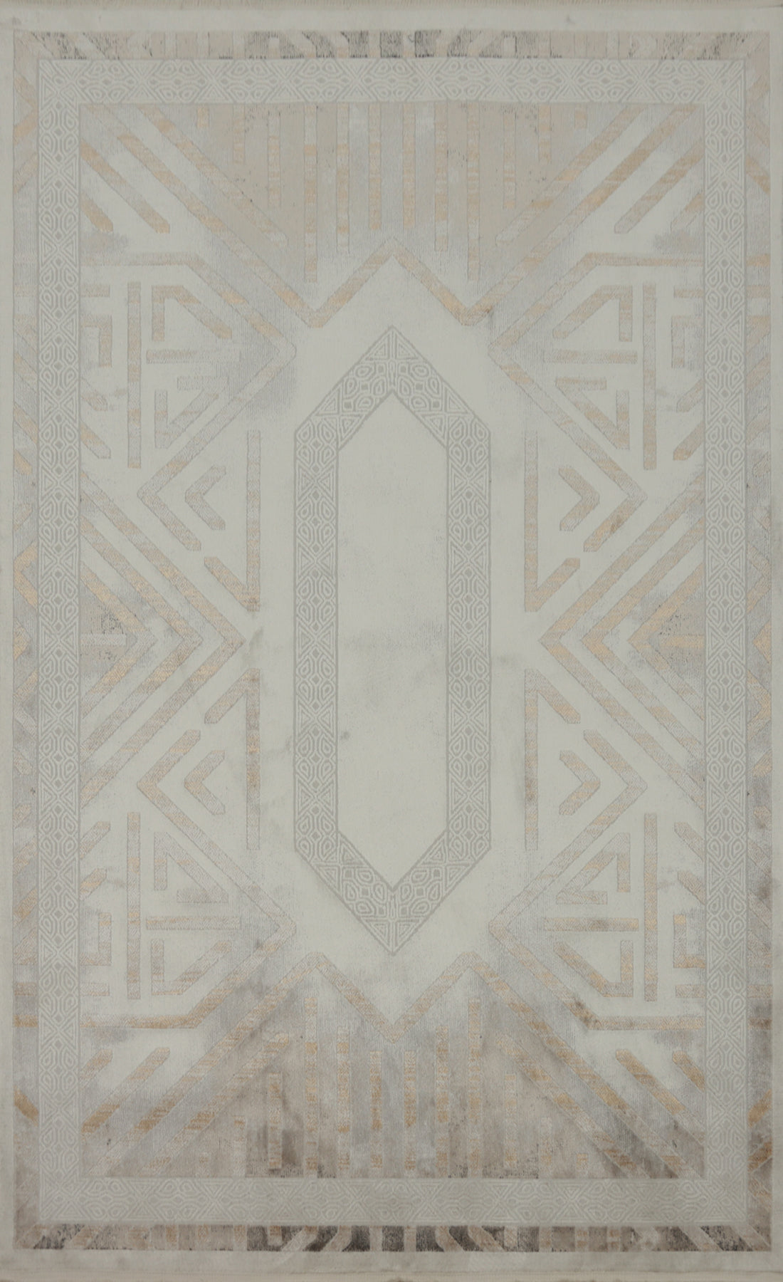 Elegant Geometric Patterned Rug 5x8 in Neutral Tones