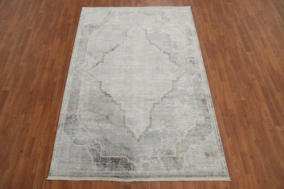 Traditional Geometric Gray Rug 5x7