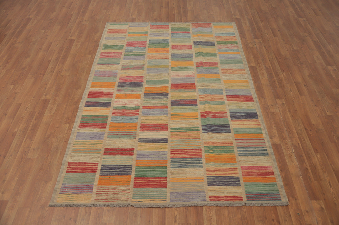 Colorful Handwoven Rug 5x8 Perfect for Any Contemporary Room