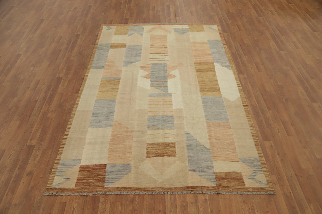 Artisan Geometric Kilim Area Rug 6x9 for a Sophisticated Room Ambience