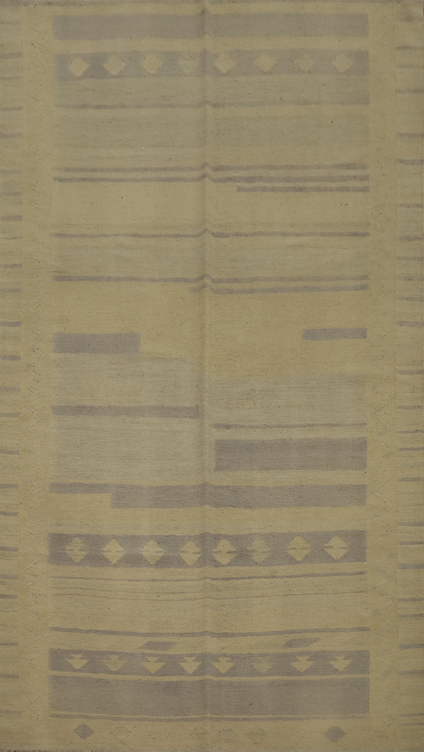 Geometric Wool Kilim Vegetable Dye Area Rug 5x8