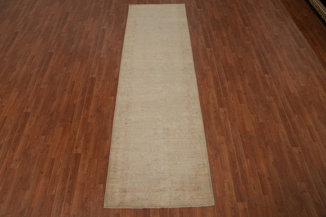 Vintage Beige Runner Rug 3x10 Subtle Floral Pattern Elegance