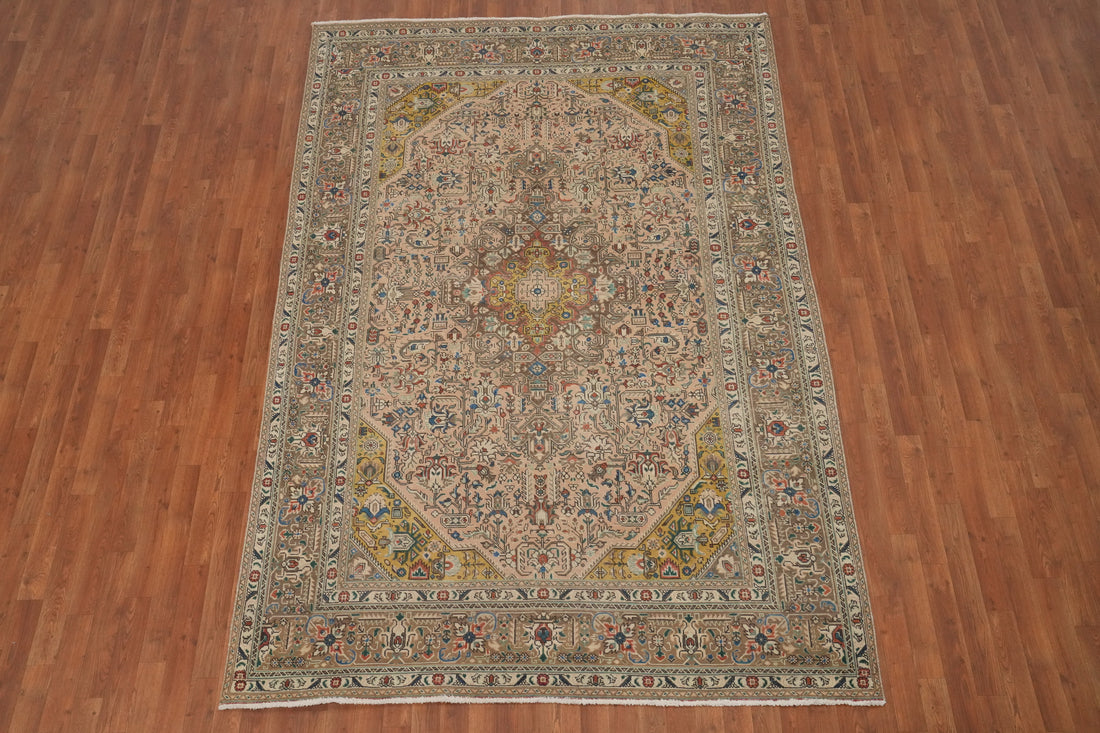 Handcrafted Wool Tabriz Persian Area Rug 7x10