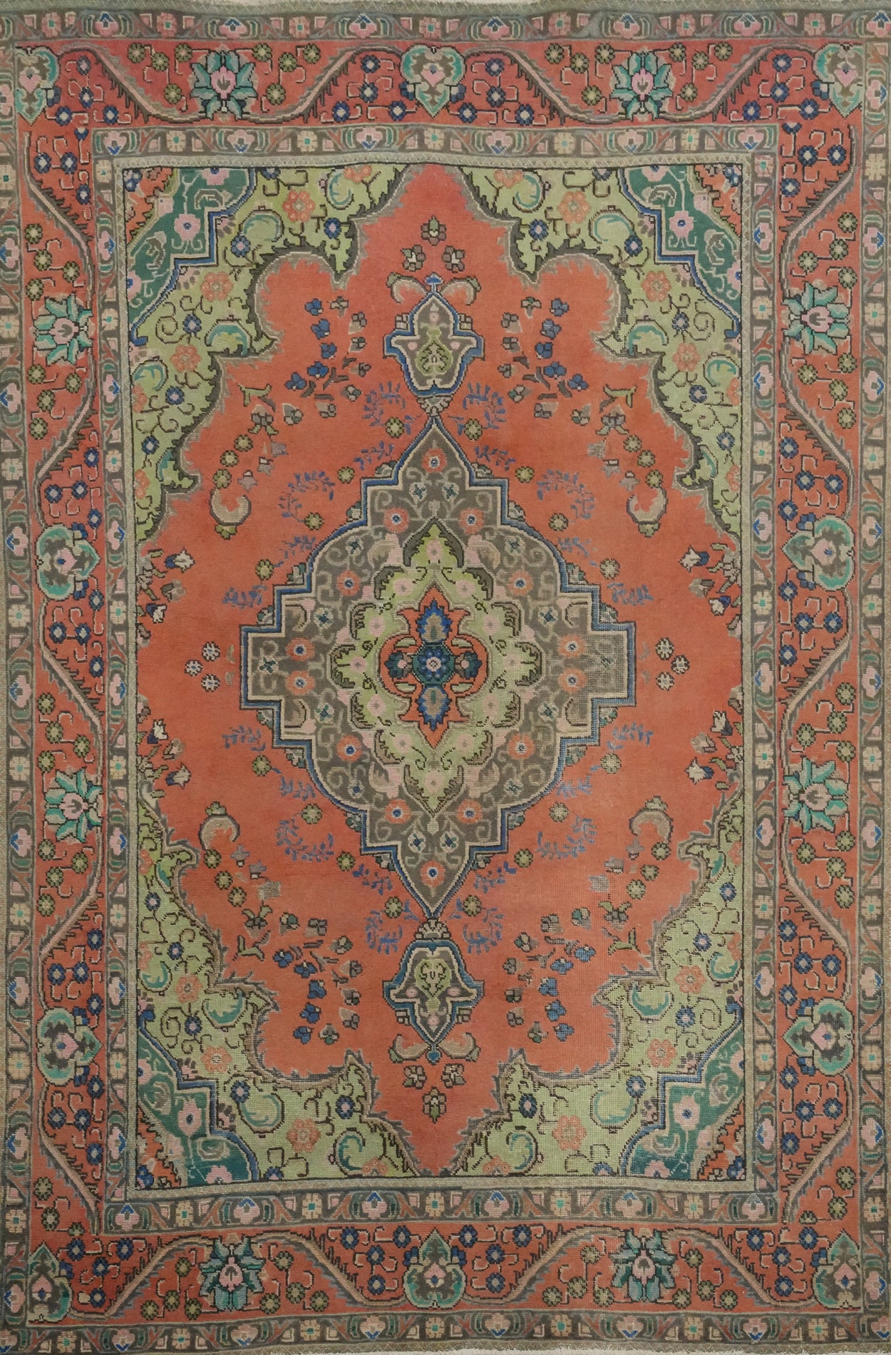 Traditional Wool Tabriz Persian Area Rug 6x9