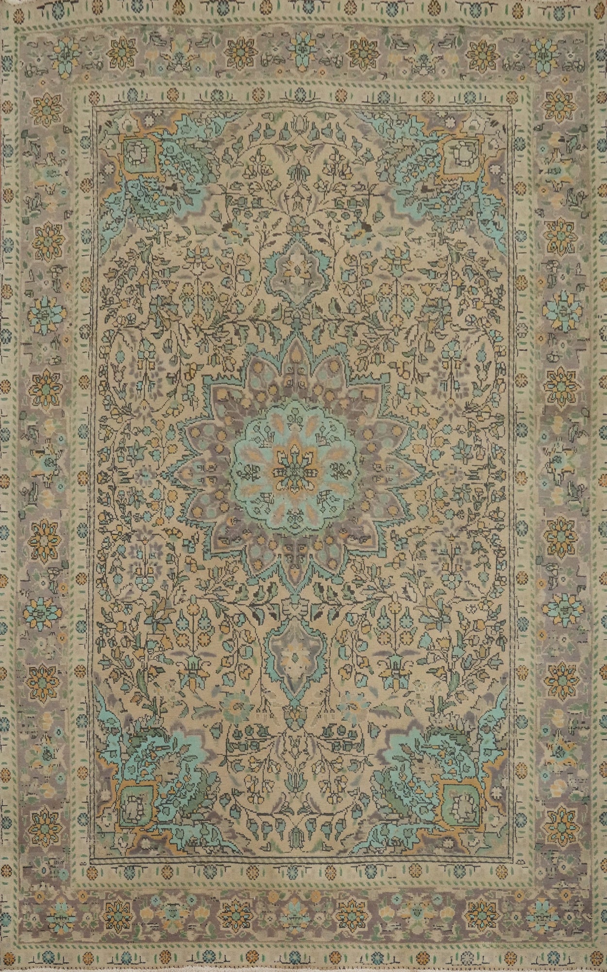 Traditional Floral Tabriz Persian Area Rug 7x10