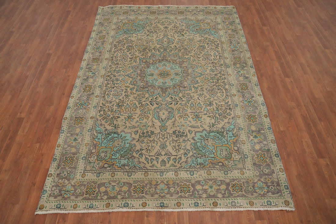 Traditional Floral Tabriz Persian Area Rug 7x10