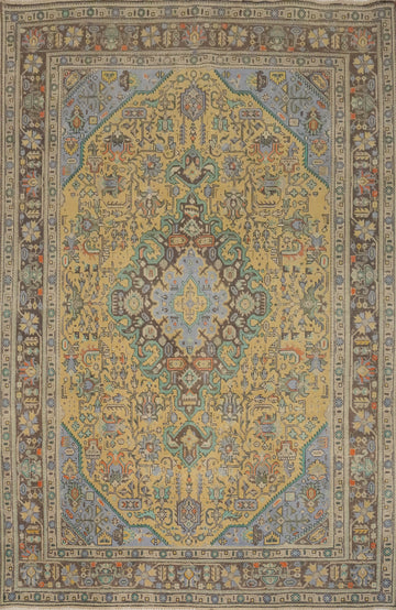 Traditional Wool Geometric Tabriz Persian Area Rug 6x9