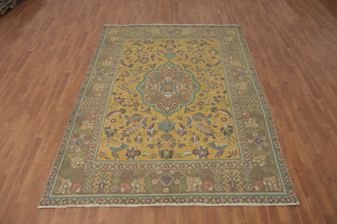 Traditional Floral Tabriz Persian Area Rug 7x9