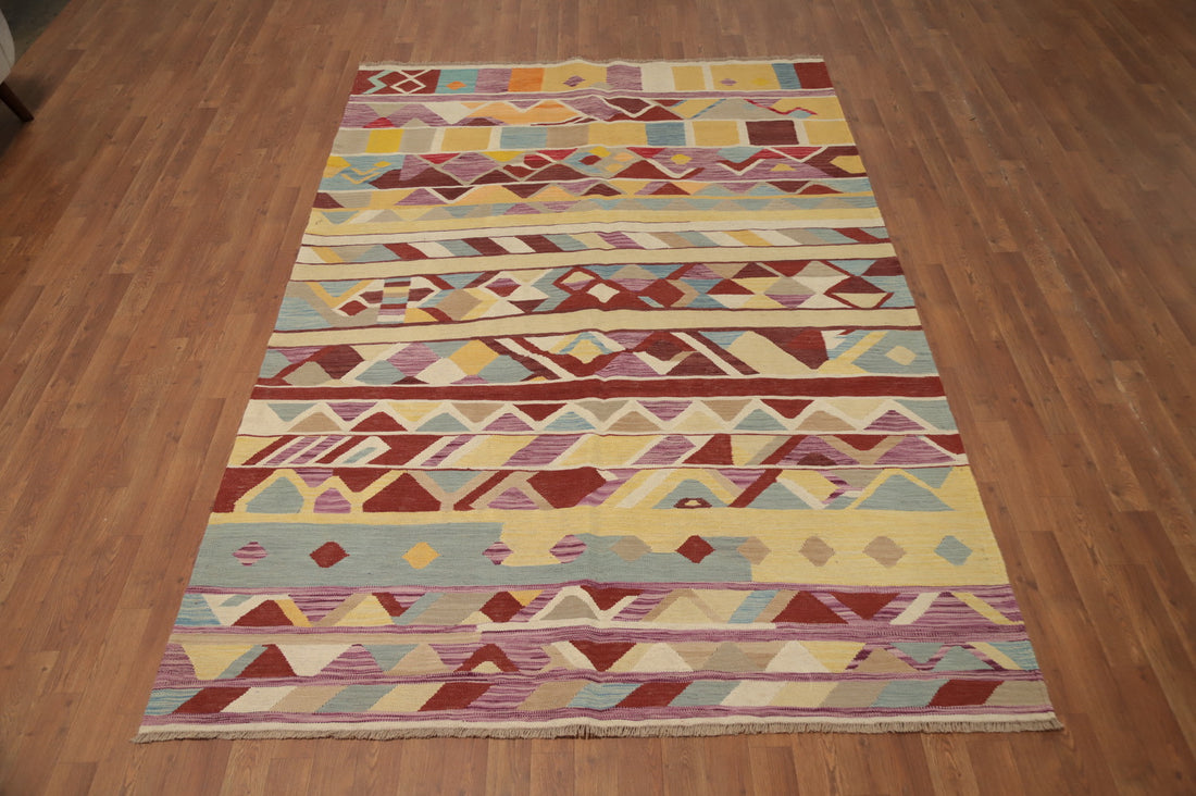 Geometric Kilim Vegetable Dye Area Rug 6x9