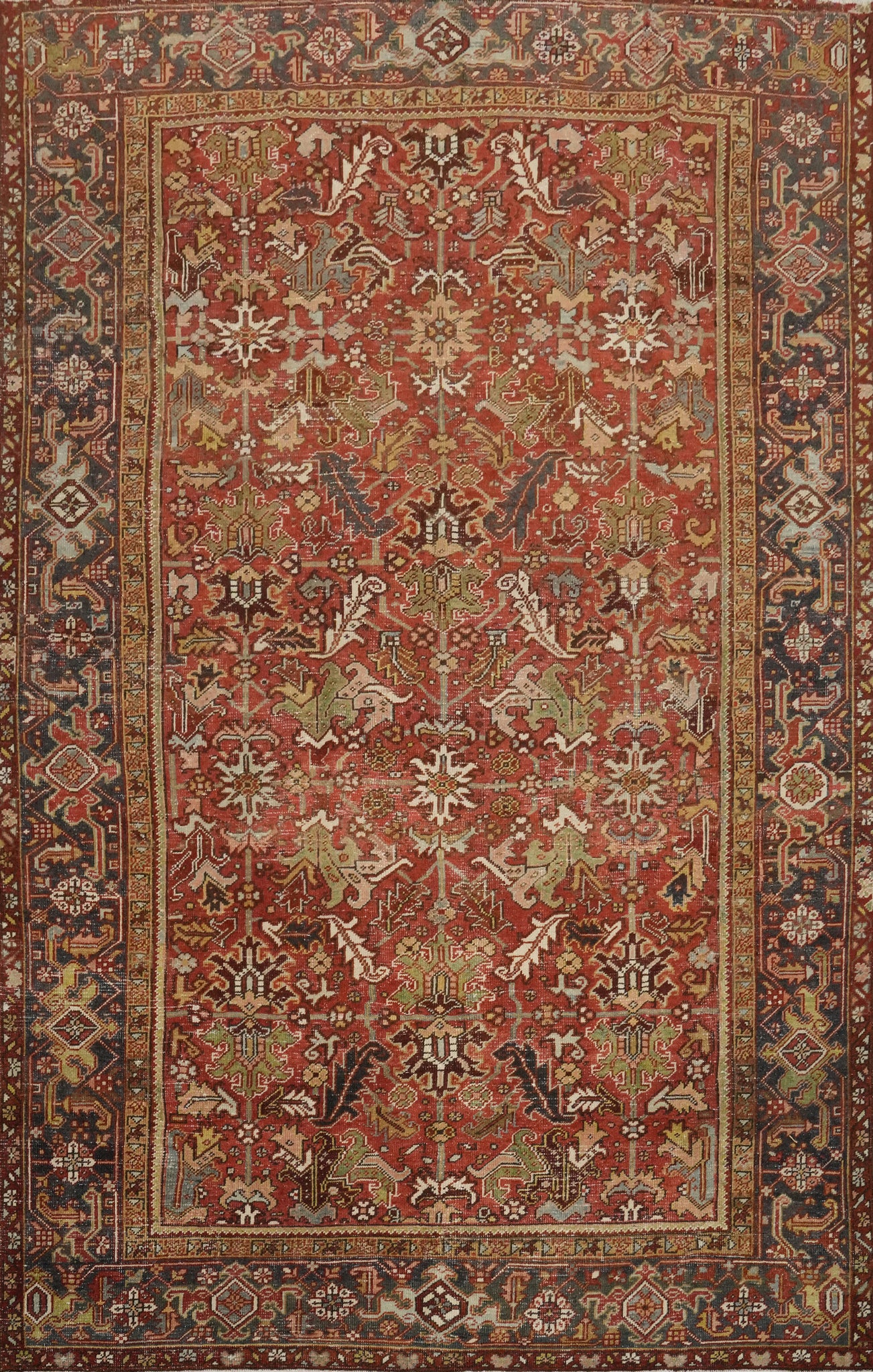 Antique Vegetable Dye Heriz Serapi Persian Area Rug 7x10