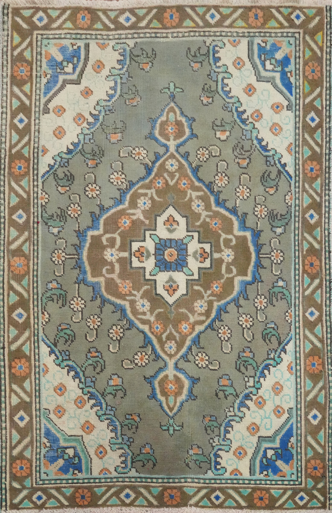 Vintage Wool Medallion Tabriz Persian Rug 3x5