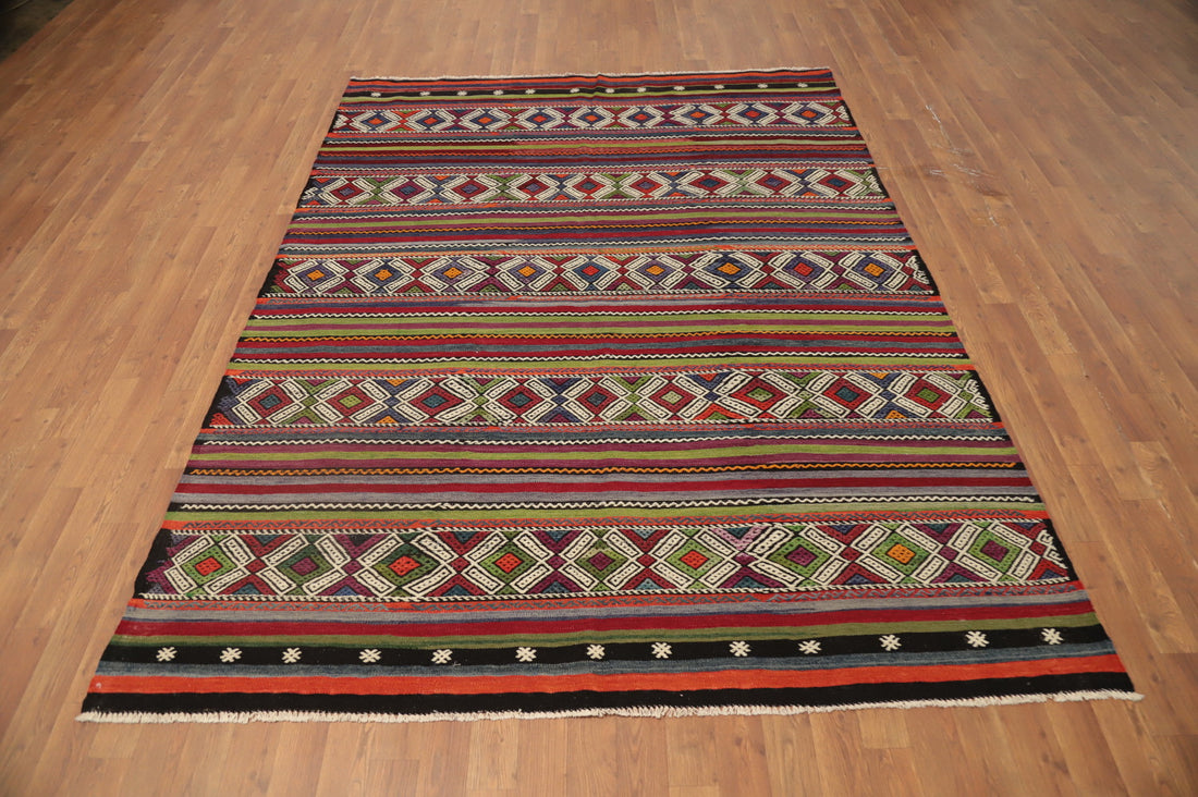 Vibrant Geometric Kilim Area Rug 6x8 with Rich Patterns and Colors