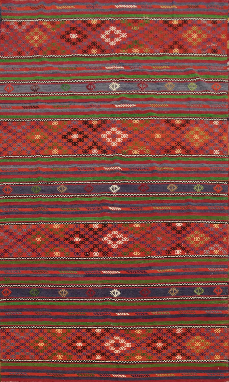 Handwoven Kilim Area Rug 6x10 for a Cozy Boho Ambience