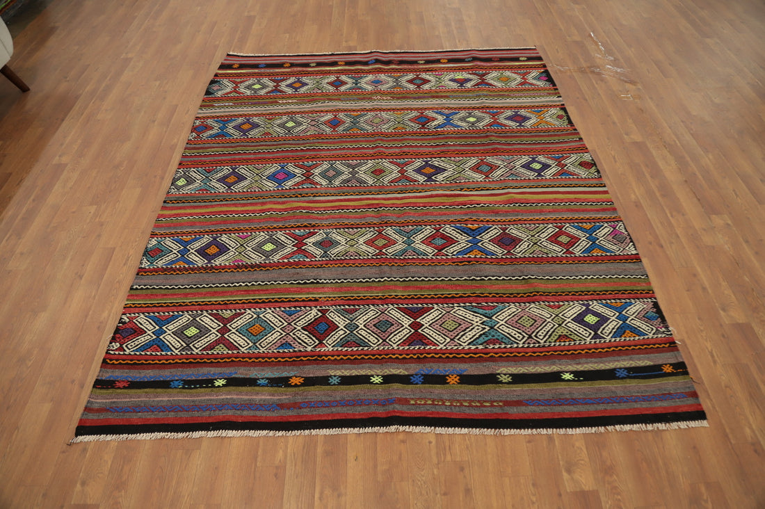 Geometric Handwoven Kilim Rug 5x7 with Rich Earthy Tones