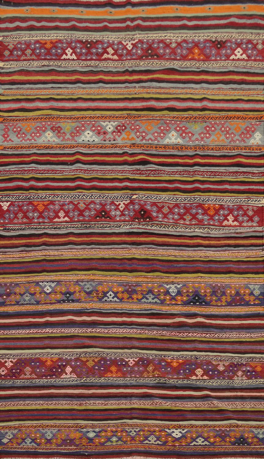 Strikingly Vibrant Kilim Area Rug 6x10 for a Bohemian Touch