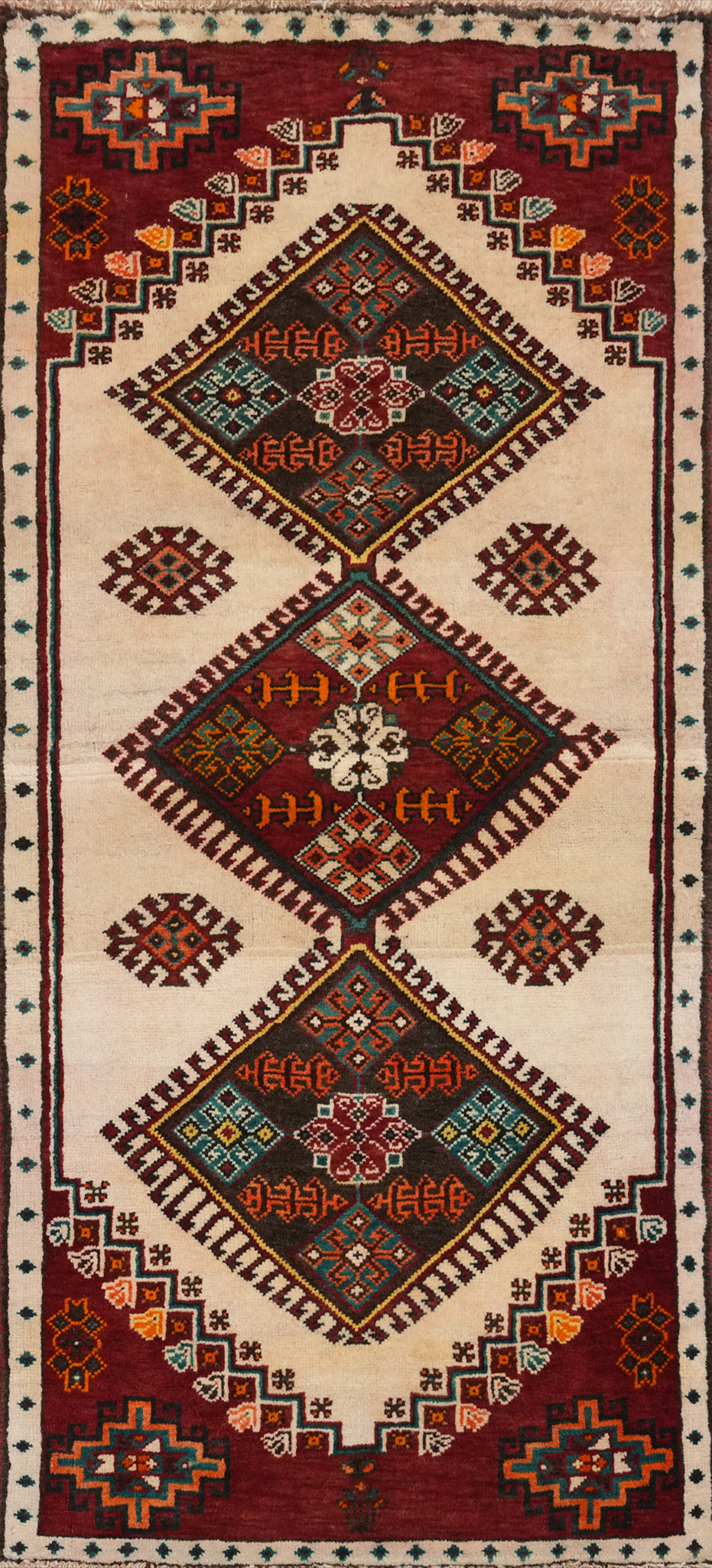Vintage Wool Ivory Shiraz Persian Accent Rug 3x6