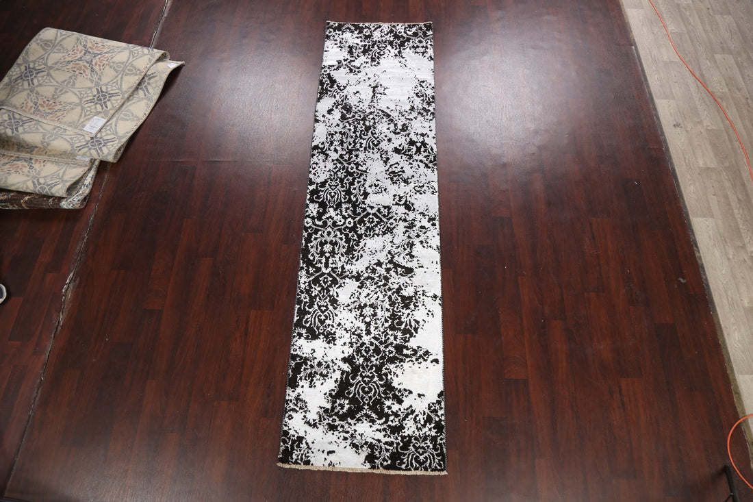 Black/ Silver Distressed Abstract Oriental Runner Rug 3x10