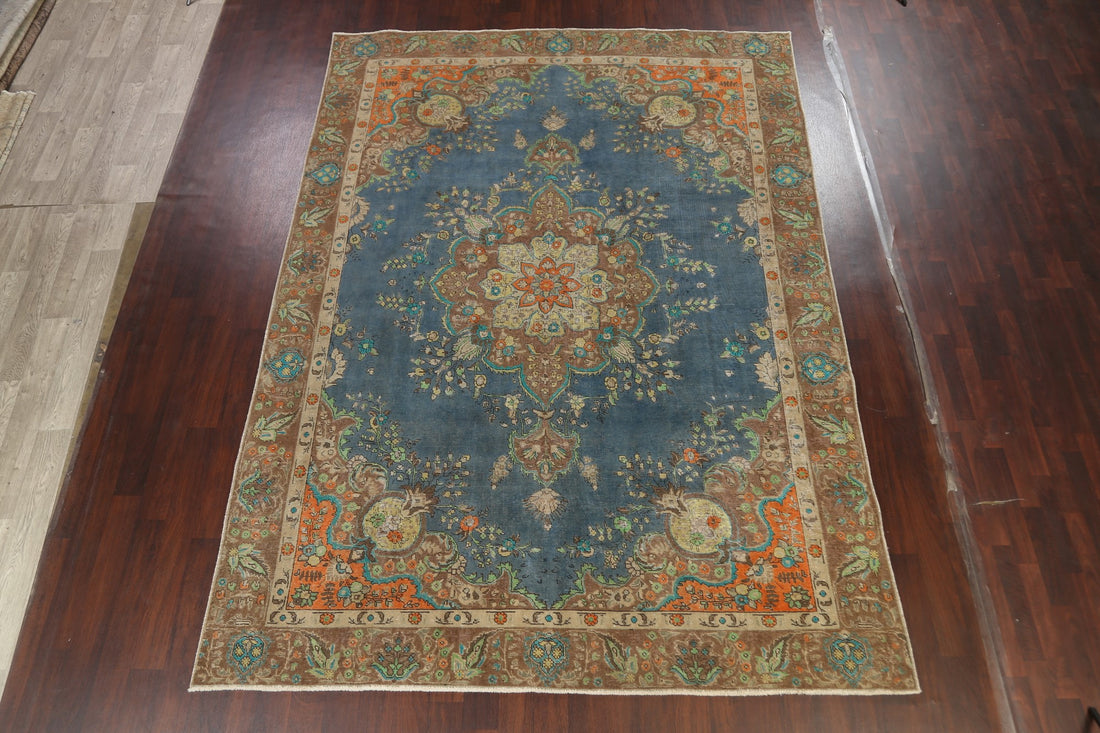 Distressed Traditional Tabriz Persian Area Rug 9x12