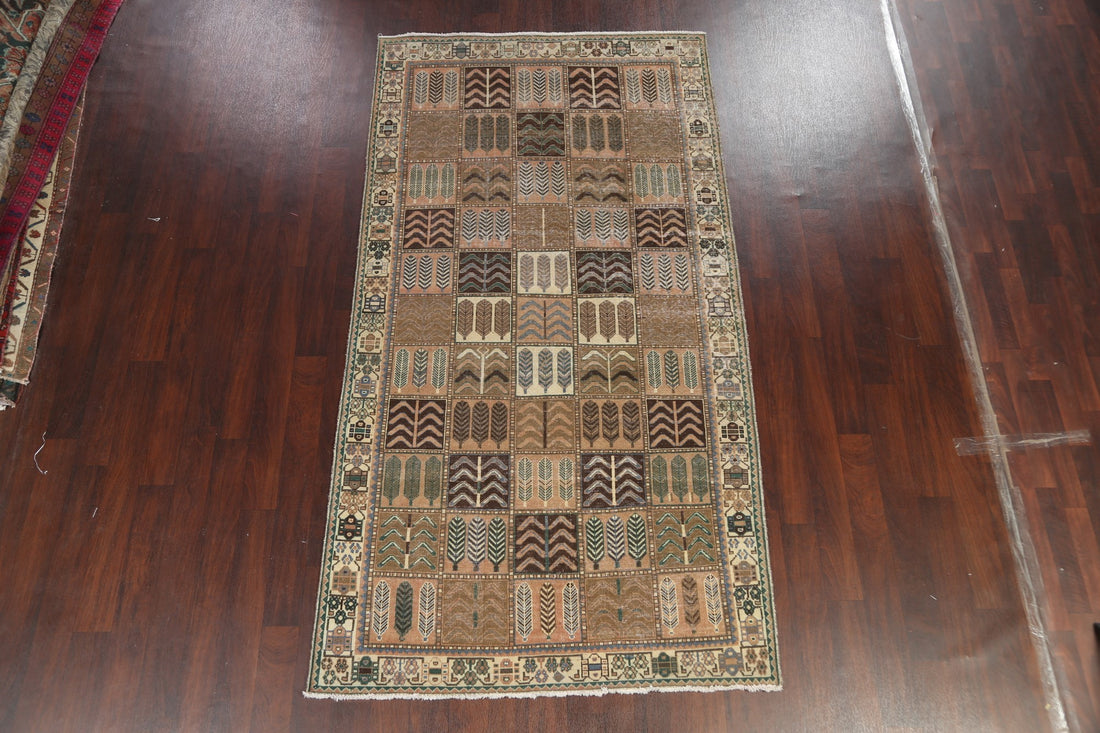 Garden Design Bakhtiari Persian Area Rug 5x9